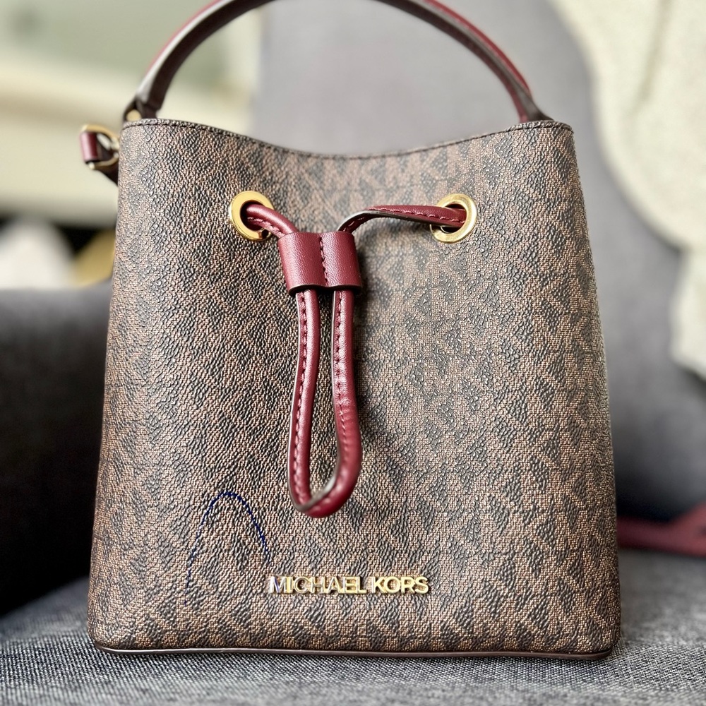 Michael Kors bag